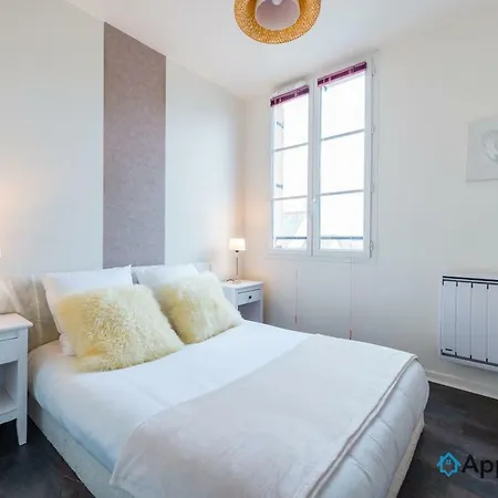 Artheva Apartment *